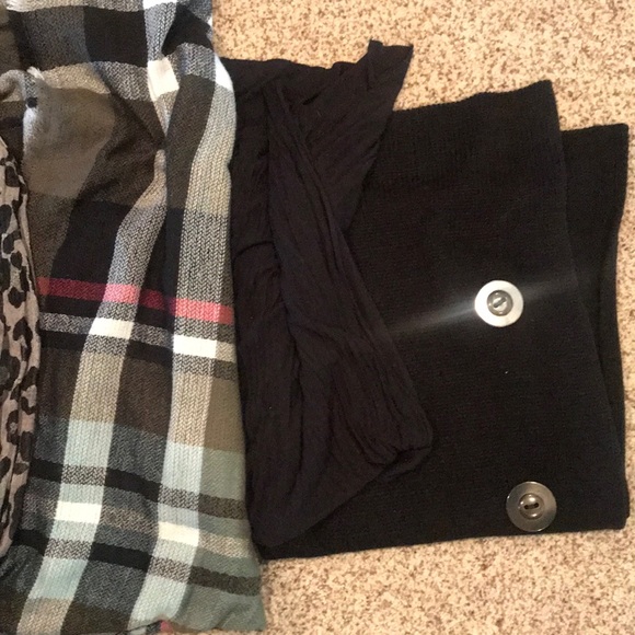 Scarf bundle - Picture 2 of 5